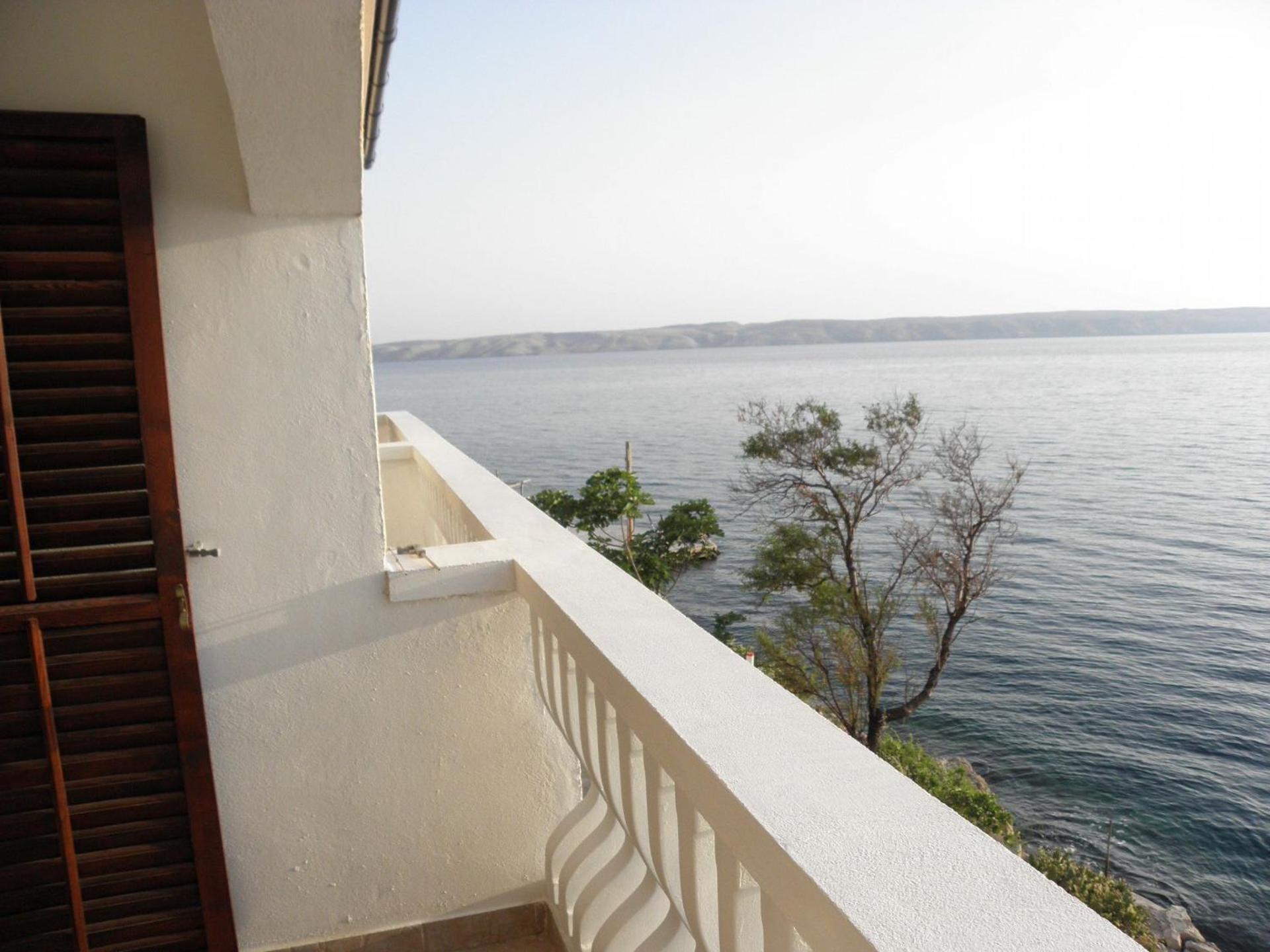 Tasa Apartment *